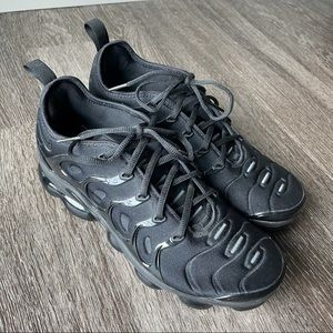 size 8.5 nike vapormax plus